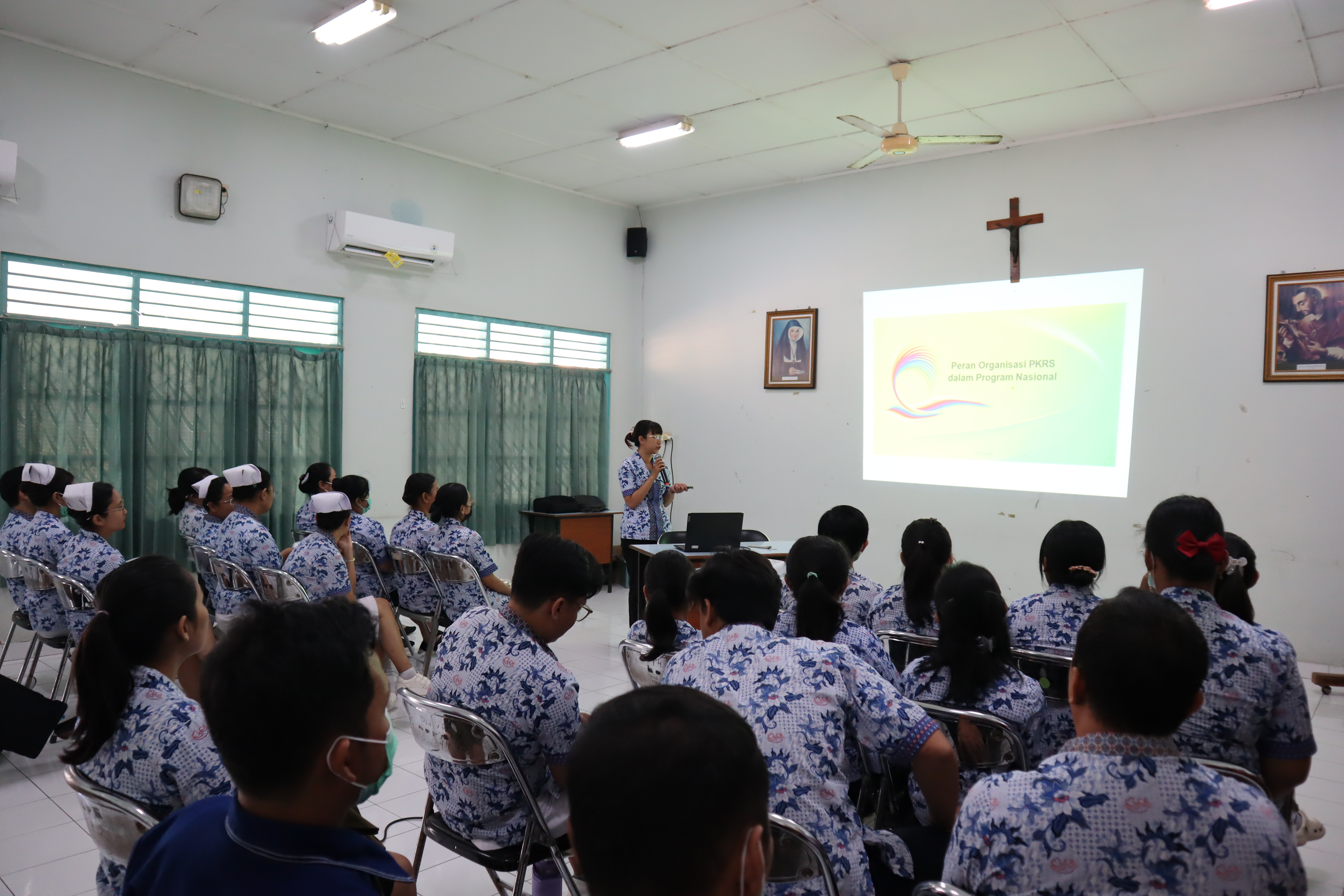 Tingkatkan Kualitas Pelayanan, RS Santa Elisabeth Ganjuran Gelar IHT Implementasi Komunikasi Efektif
