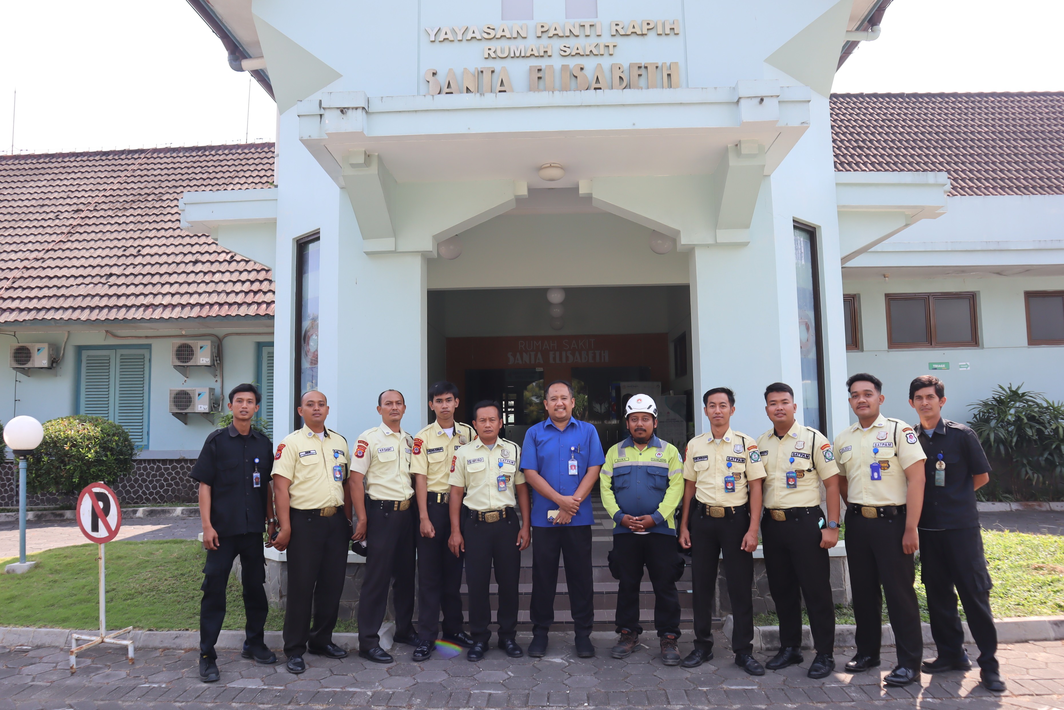 RS Santa Elisabeth Ganjuran Melakukan Uji Fungsi Alarm Kebakaran dan Smoke Detector untuk Menjamin Keselamatan Rumah Sakit